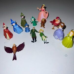 Disney Princess Sofia the first Figurines Set